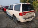 Lincoln Navigator Select Image 3