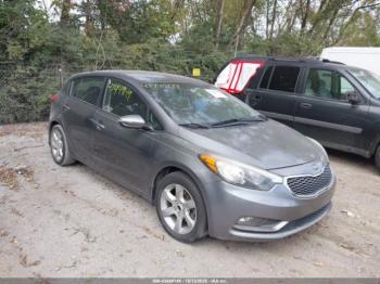  Salvage Kia Forte