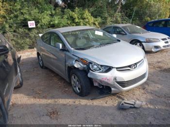  Salvage Hyundai ELANTRA