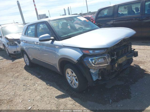  Salvage Hyundai VENUE