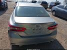 Toyota Camry Se Image 10