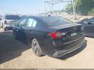 Subaru Legacy Premium Image 10