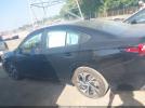 Subaru Legacy Premium Image 14