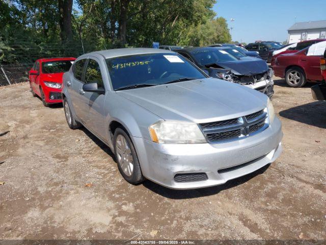  Salvage Dodge Avenger