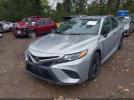 Toyota Camry Se Image 10