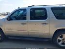 Chevrolet Suburban 1500 Ltz Image 12