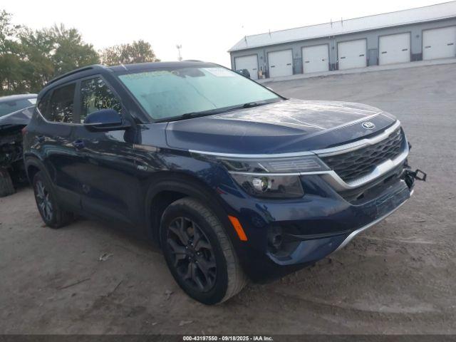  Salvage Kia Seltos