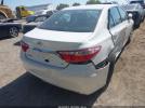 Toyota Camry Le Image 3