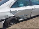 Toyota Camry Le Image 16
