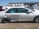 Toyota Camry Le Image 14