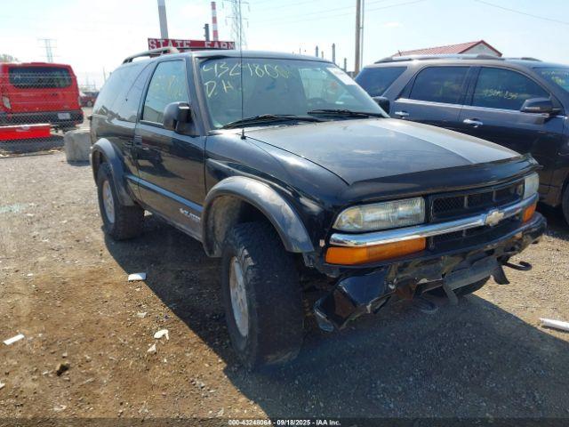  Salvage Chevrolet Blazer