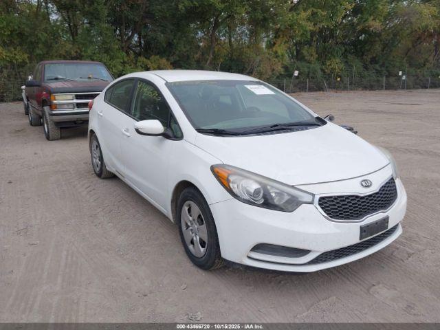  Salvage Kia Forte