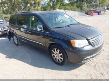  Salvage Chrysler Town & Country