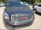 GMC Yukon Denali Image 8