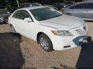 Toyota Camry Le Image 1
