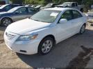 Toyota Camry Le Image 2