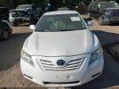 Toyota Camry Le Image 11