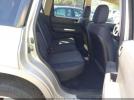 Mitsubishi Endeavor Image 11