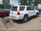 Toyota 4Runner Limited V6 Image 2