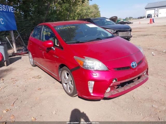  Salvage Toyota Prius