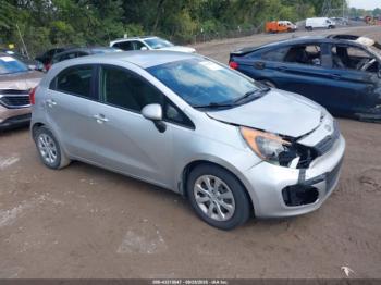  Salvage Kia Rio