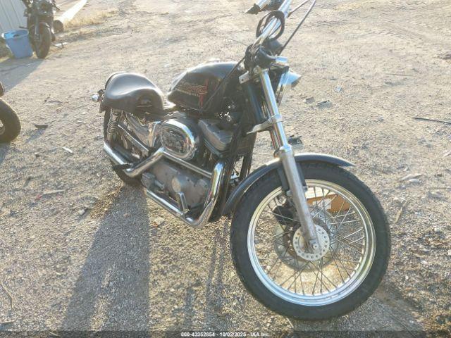  Salvage Harley-Davidson Xl883