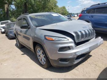  Salvage Jeep Cherokee