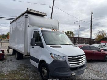  Salvage Freightliner Sprinter 3500xd