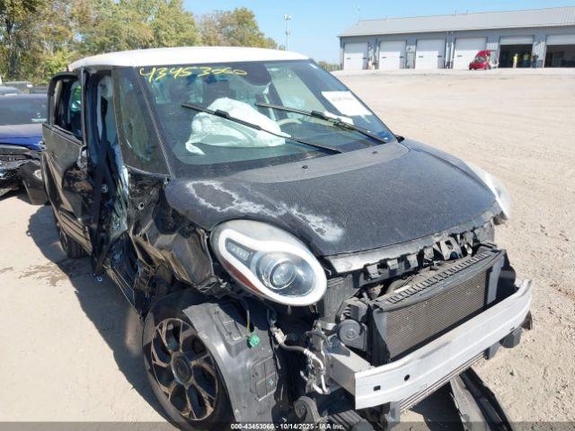  Salvage FIAT 500L