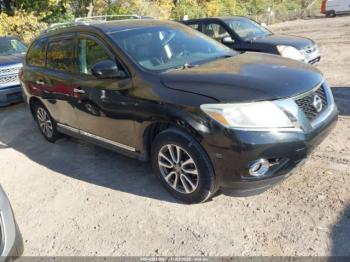  Salvage Nissan Pathfinder