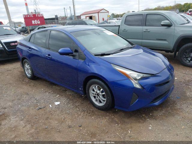  Salvage Toyota Prius