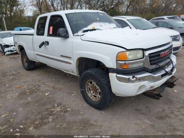  Salvage GMC Sierra 2500