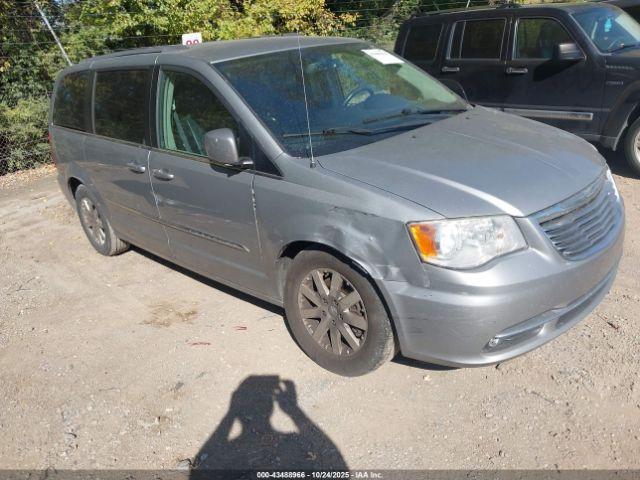  Salvage Chrysler Town & Country