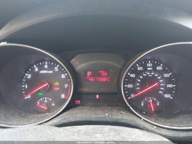 Kia Sedona Lx Image 2