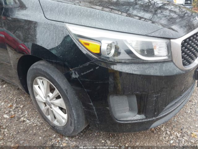 Kia Sedona Lx Image 10