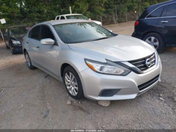  Salvage Nissan Altima