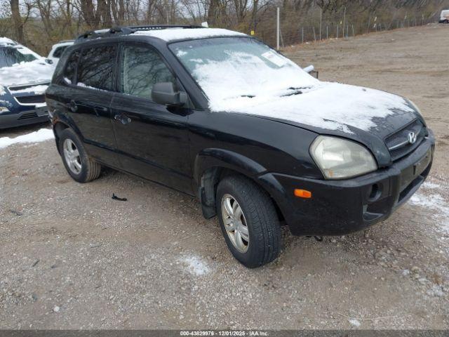  Salvage Hyundai TUCSON