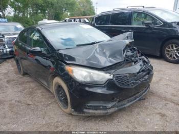  Salvage Kia Forte