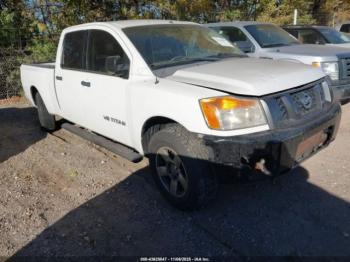  Salvage Nissan Titan