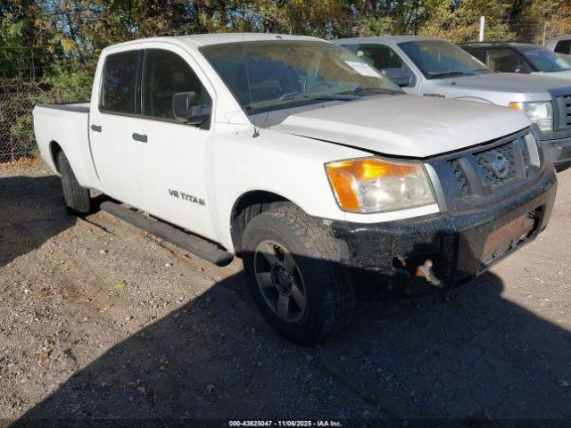  Salvage Nissan Titan
