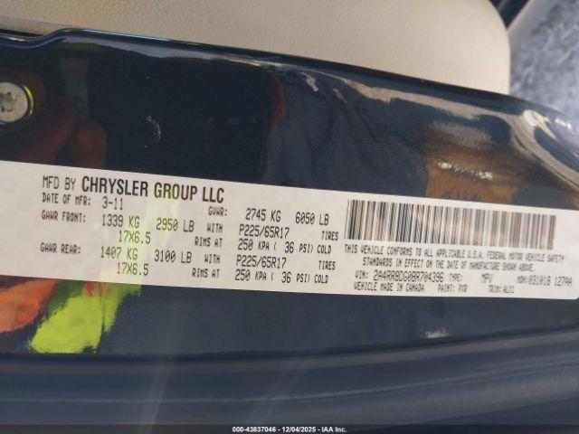 Chrysler Town & Country Touring-l Image 9