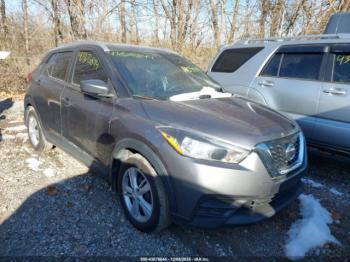  Salvage Nissan Kicks