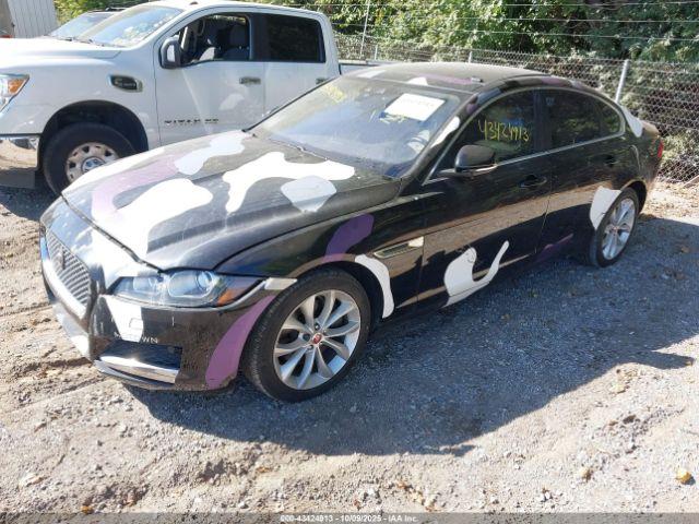 Jaguar XF 20d Premium Image 2