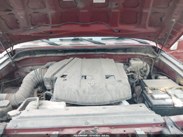 Toyota FJ Cruiser Image 10