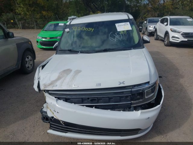 Ford Flex Limited Image 6