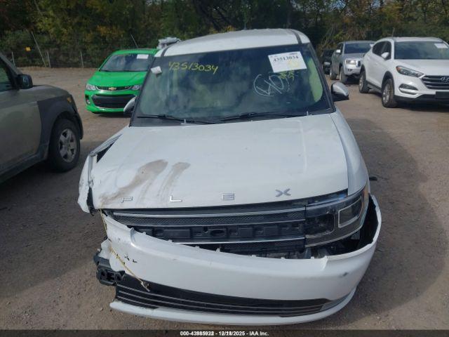 Ford Flex Limited Image 6