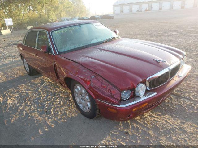  Salvage Jaguar Xj8
