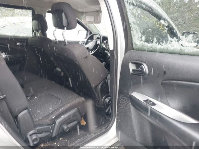 Dodge Journey Sxt Image 7