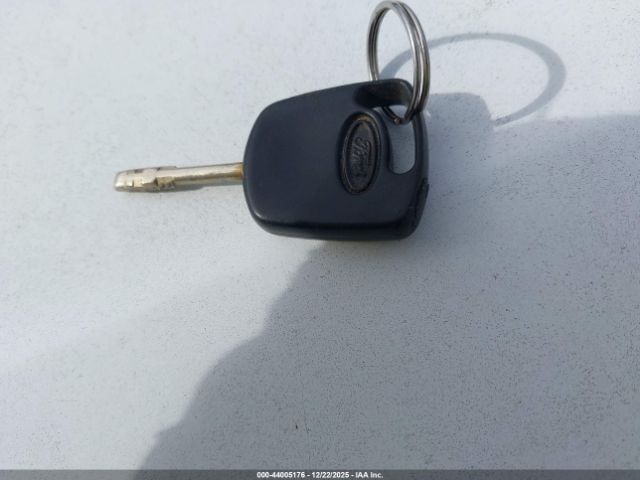 Ford Transit Xl Image 10