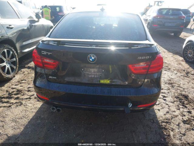BMW 3 Series Xdrive Image 8